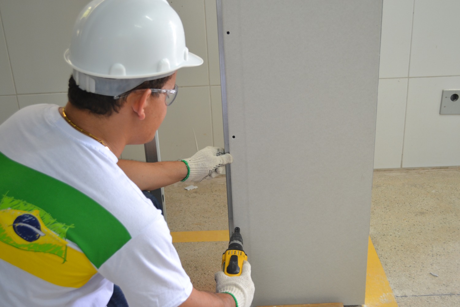 Drywall é um dos principais aliados da construção sustentável - Usado em paredes e forros, material gera seis vezes menos resíduos do que a alvenaria
