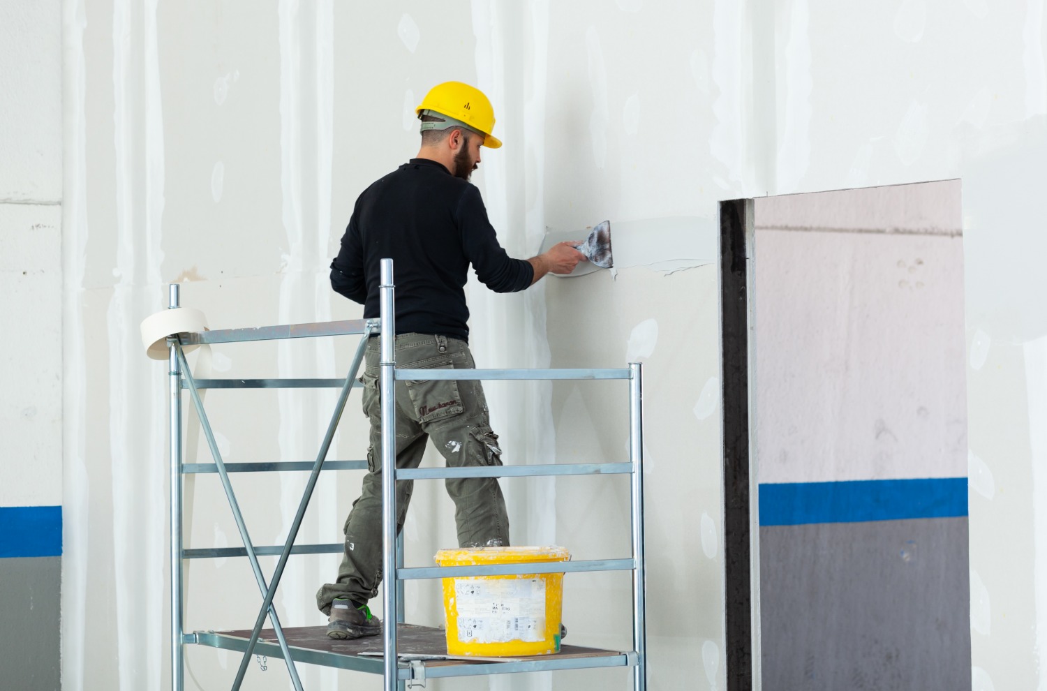 Tudo o que você precisa saber sobre chapas de drywall: vantagens, aplicações e dicas úteis da Trevo Drywall - O drywall vem crescendo no mercado. Veja tudo sobre essa tecnologia e as vantagens de investir! Confira esse e outros artigos no blog da Trevo Drywall!